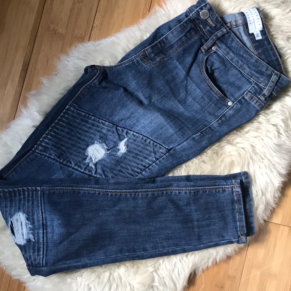 Kendall + Kylie | Distressed Biker Jeans